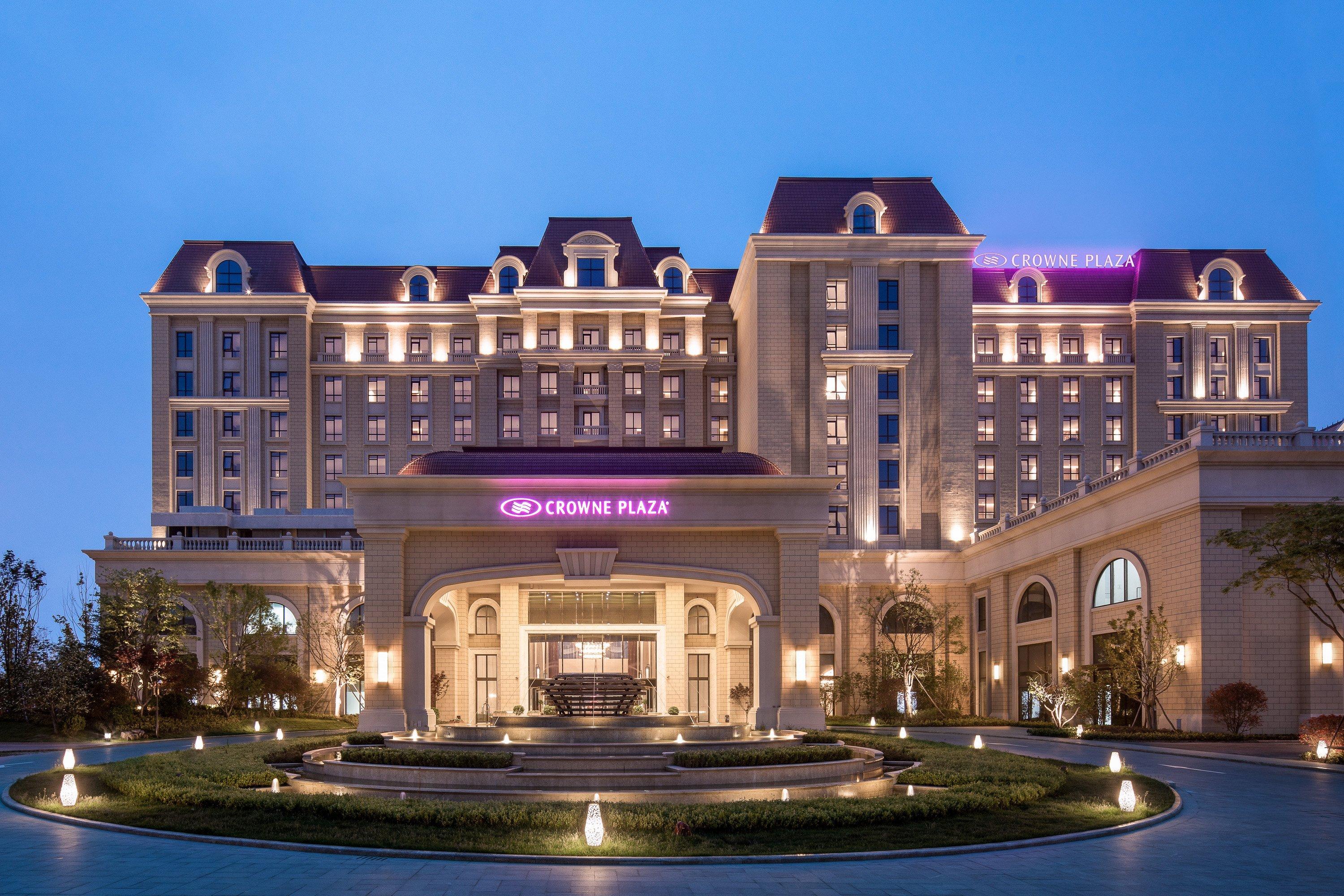 Crowne Plaza Qingdaoorientalmoviemetropolis By Ihg Ξενοδοχείο Εξωτερικό φωτογραφία