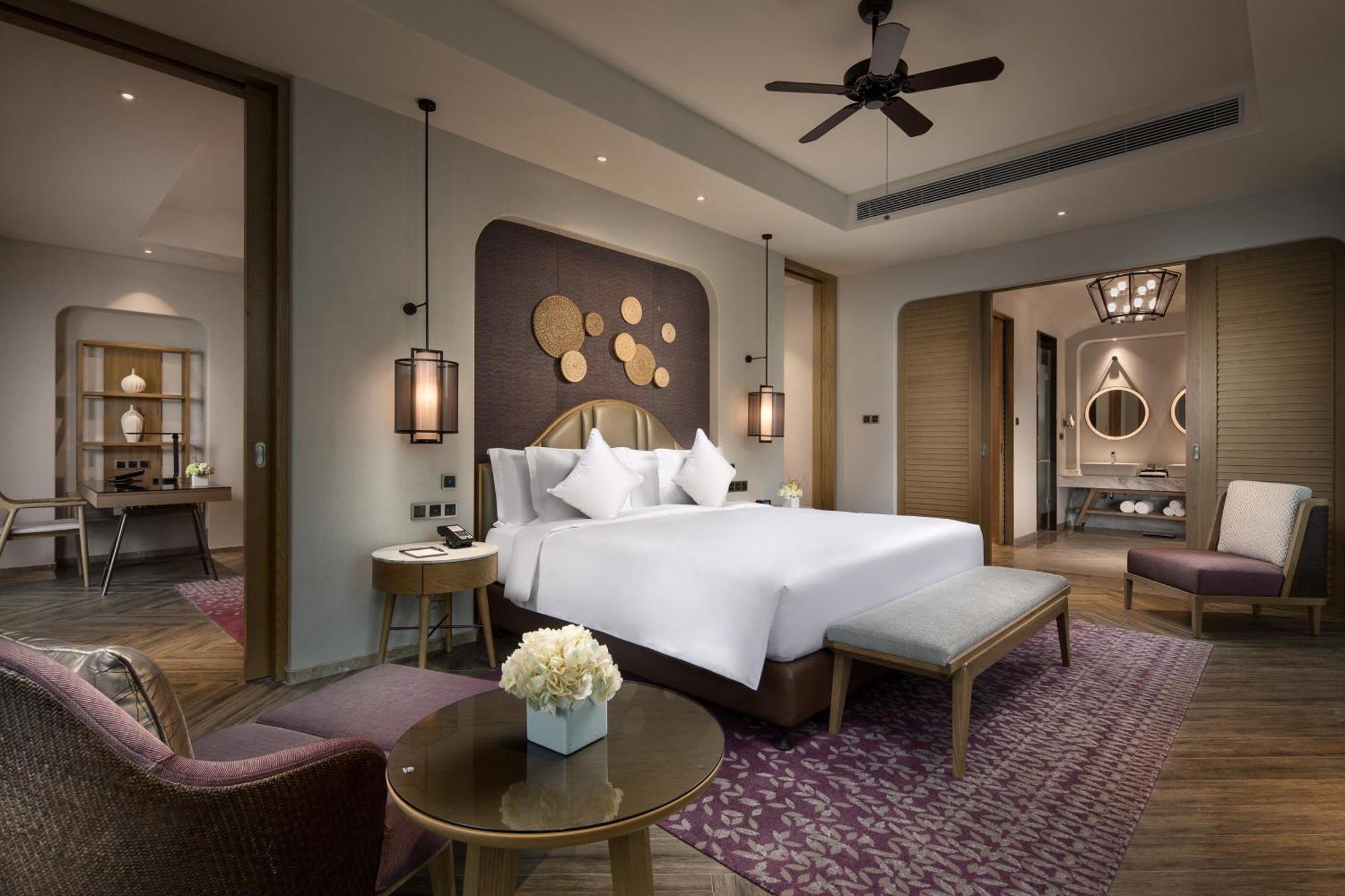 Crowne Plaza Qingdaoorientalmoviemetropolis By Ihg Ξενοδοχείο Εξωτερικό φωτογραφία