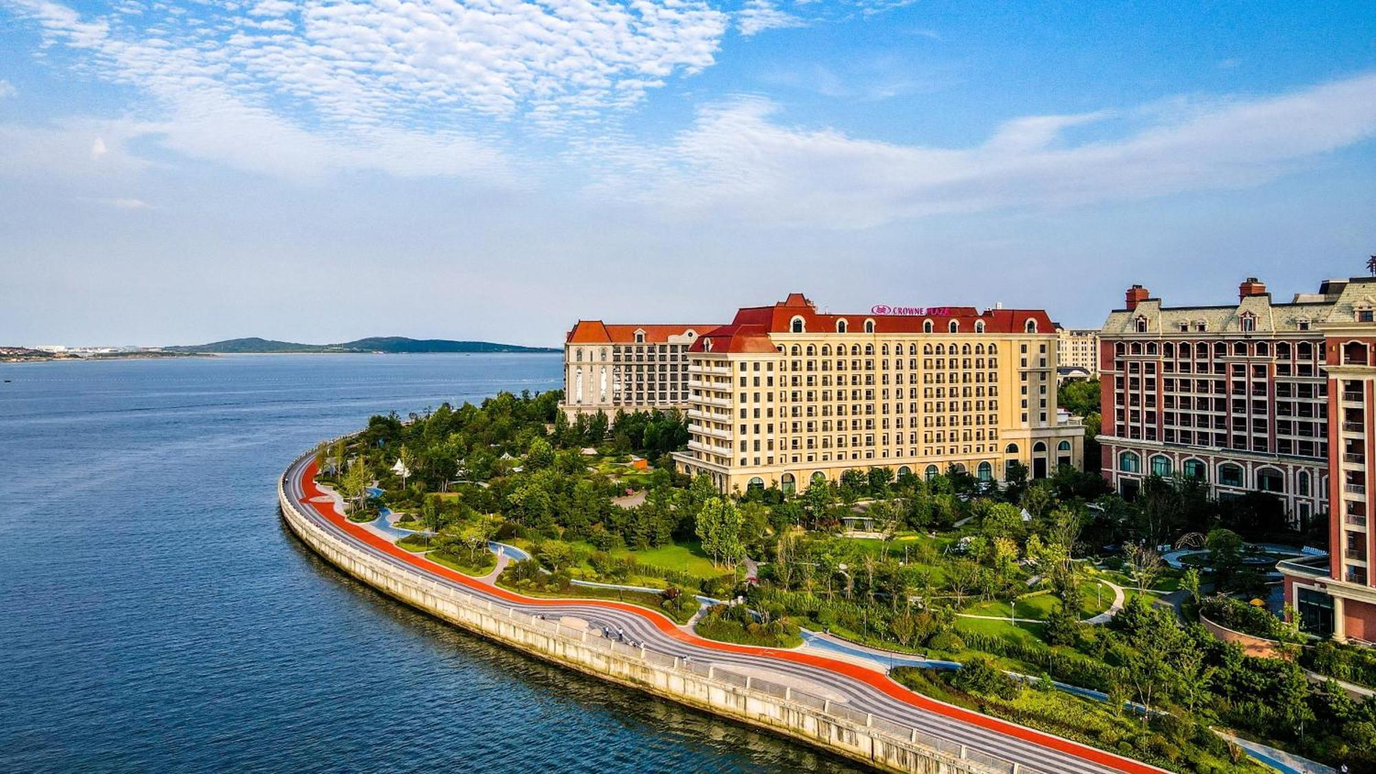 Crowne Plaza Qingdaoorientalmoviemetropolis By Ihg Ξενοδοχείο Εξωτερικό φωτογραφία