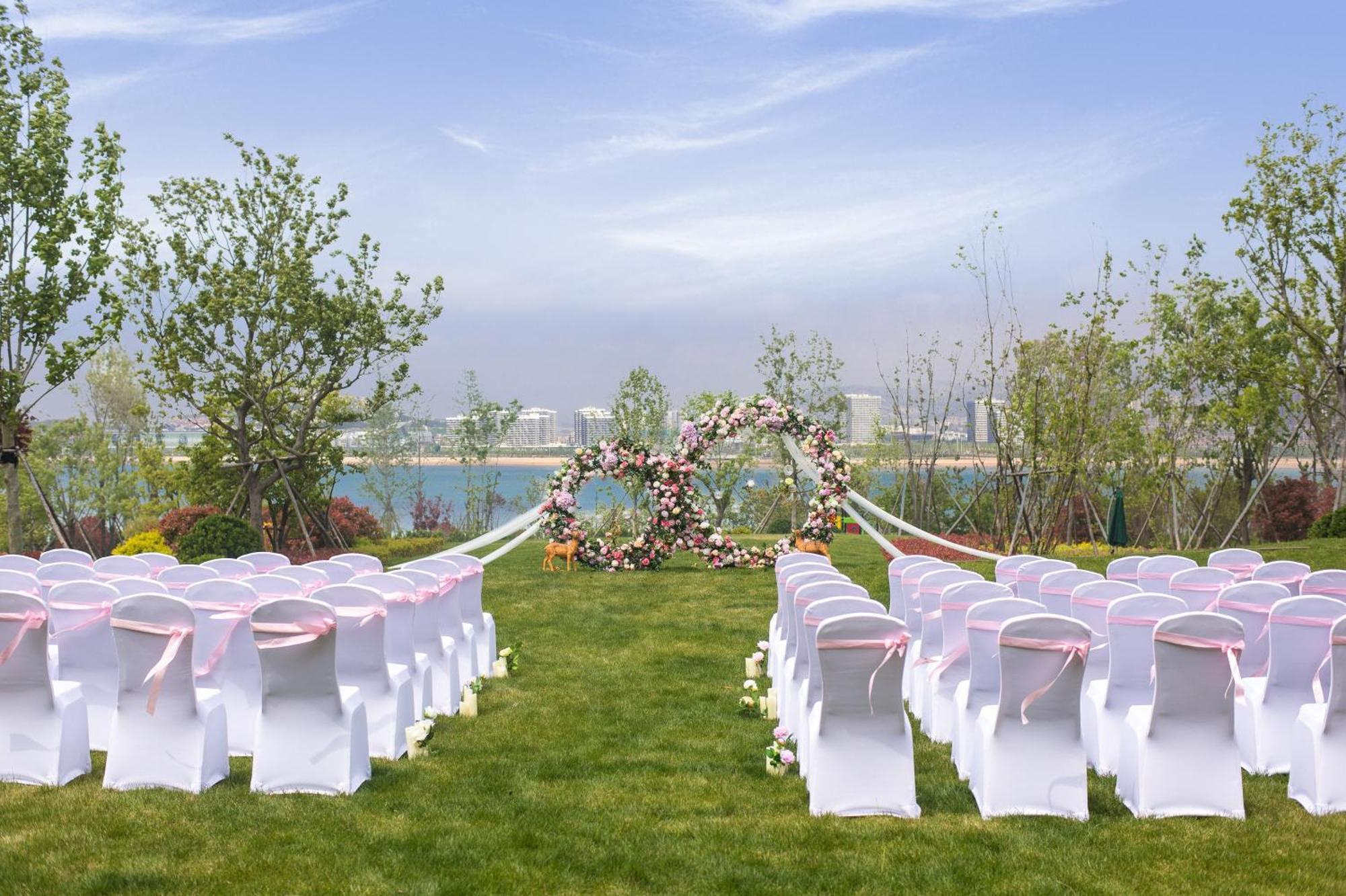 Crowne Plaza Qingdaoorientalmoviemetropolis By Ihg Ξενοδοχείο Εξωτερικό φωτογραφία