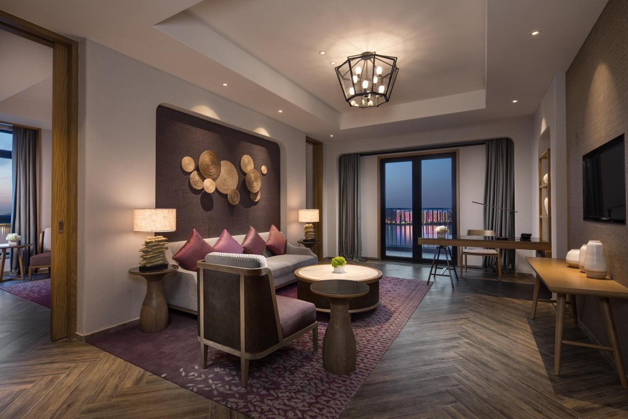 Crowne Plaza Qingdaoorientalmoviemetropolis By Ihg Ξενοδοχείο Εξωτερικό φωτογραφία